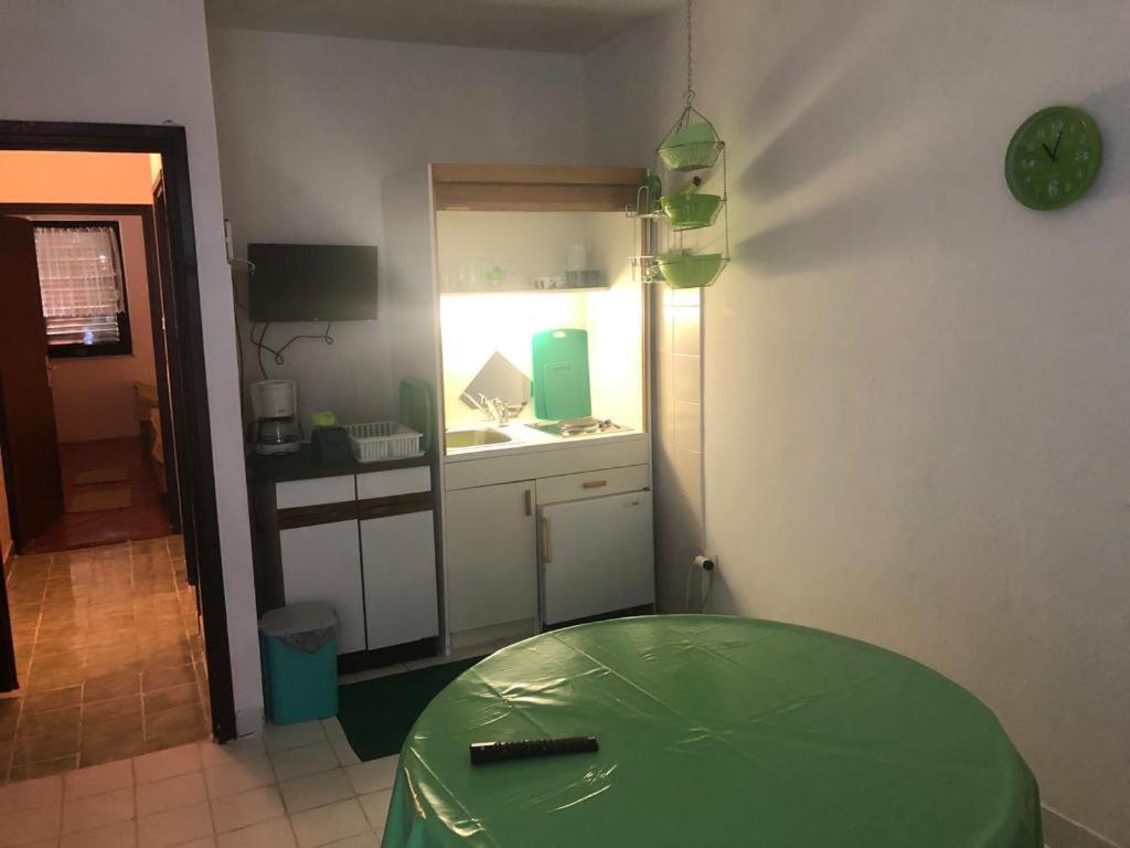 Apartments And Rooms With Parking Space Klenovica, Novi Vinodolski - 5590 Екстериор снимка