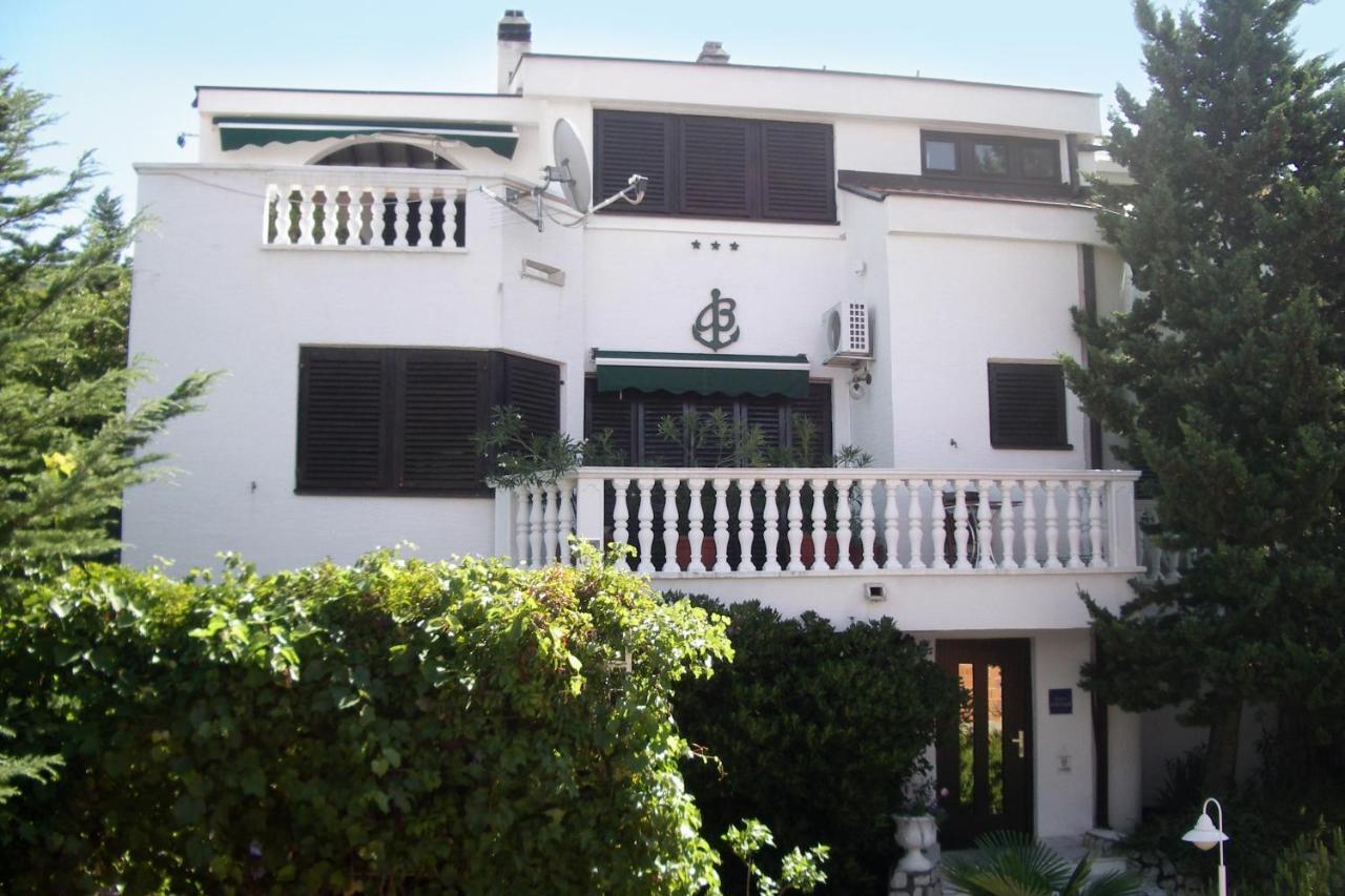 Apartments And Rooms With Parking Space Klenovica, Novi Vinodolski - 5590 Екстериор снимка