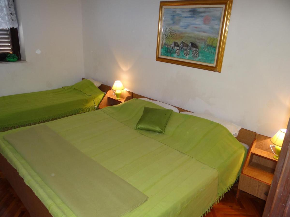 Apartments And Rooms With Parking Space Klenovica, Novi Vinodolski - 5590 Екстериор снимка