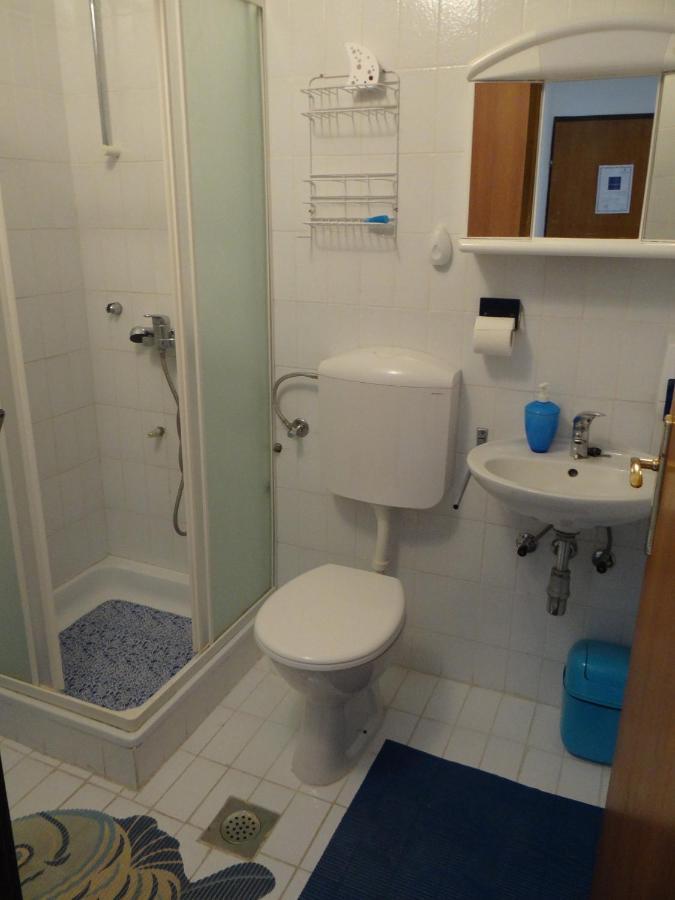 Apartments And Rooms With Parking Space Klenovica, Novi Vinodolski - 5590 Екстериор снимка